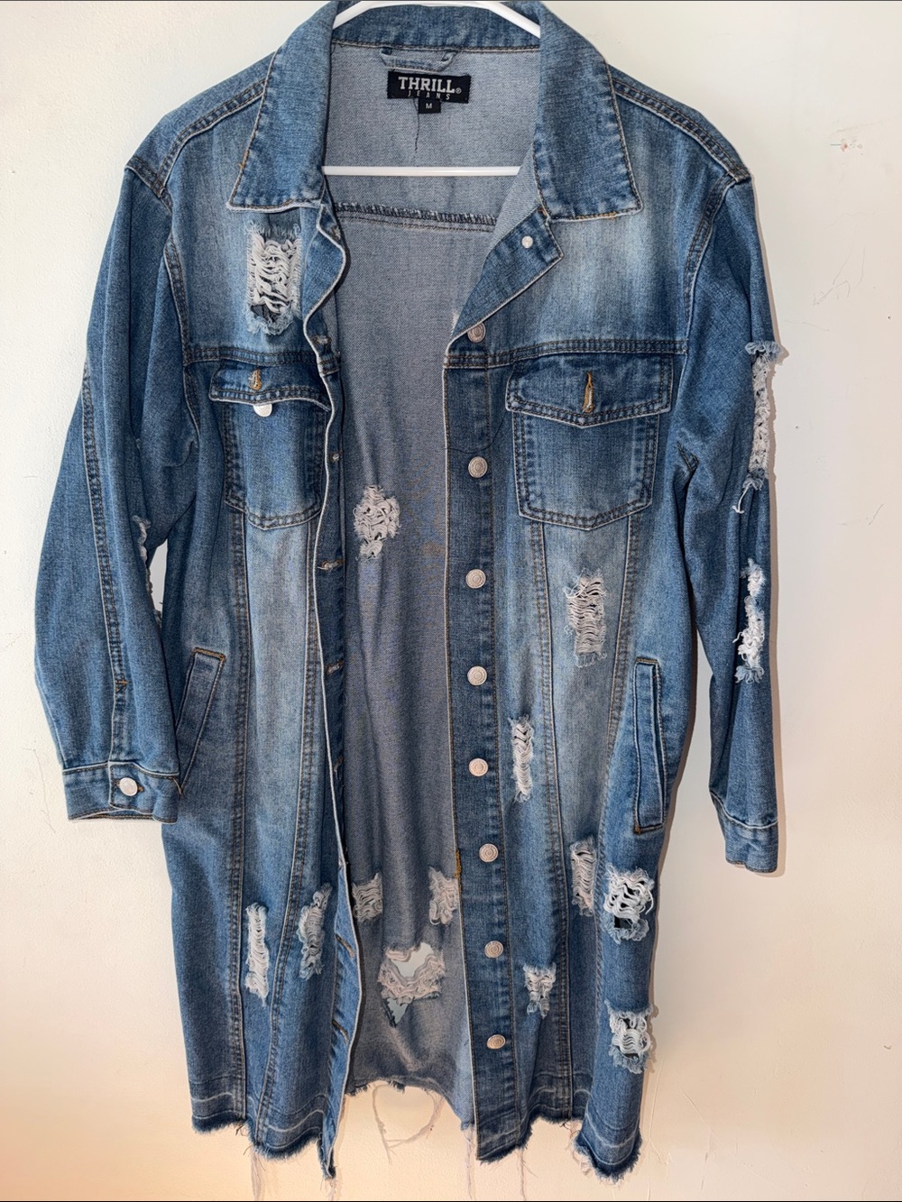 Thrill Faded Blue Distressed Longline Denim Jacket👖